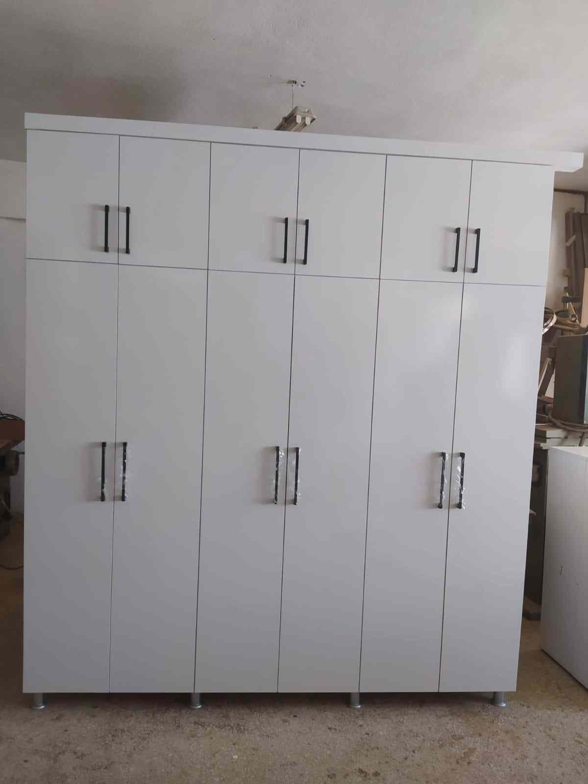 Ankarada vestiyer Portmanto